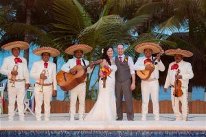 Tulum wedding couple with mariachis